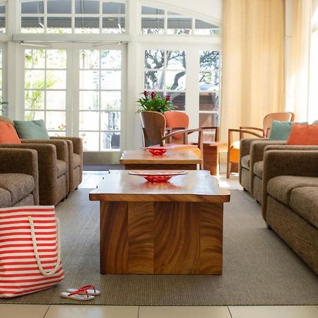 Coconut Waikiki Hotel Honolulu Dış mekan fotoğraf